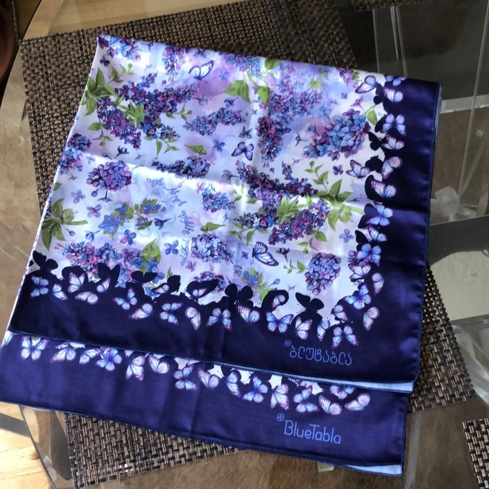 BlueTabla Floral Butterfly Silky satin Scarf in Purple and White